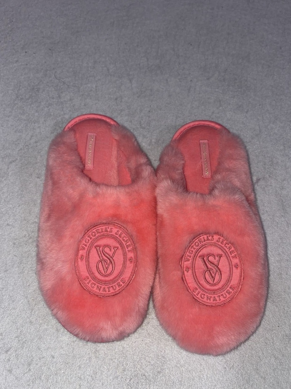 Victoria's Secret Coral Fuzzy Slide Slippers